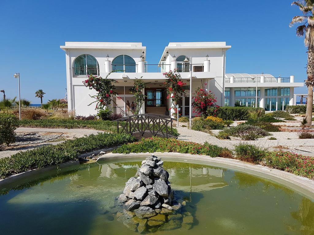 Aphrodite Beachfront Penthouse Apartment Καζιβερά Εξωτερικό φωτογραφία