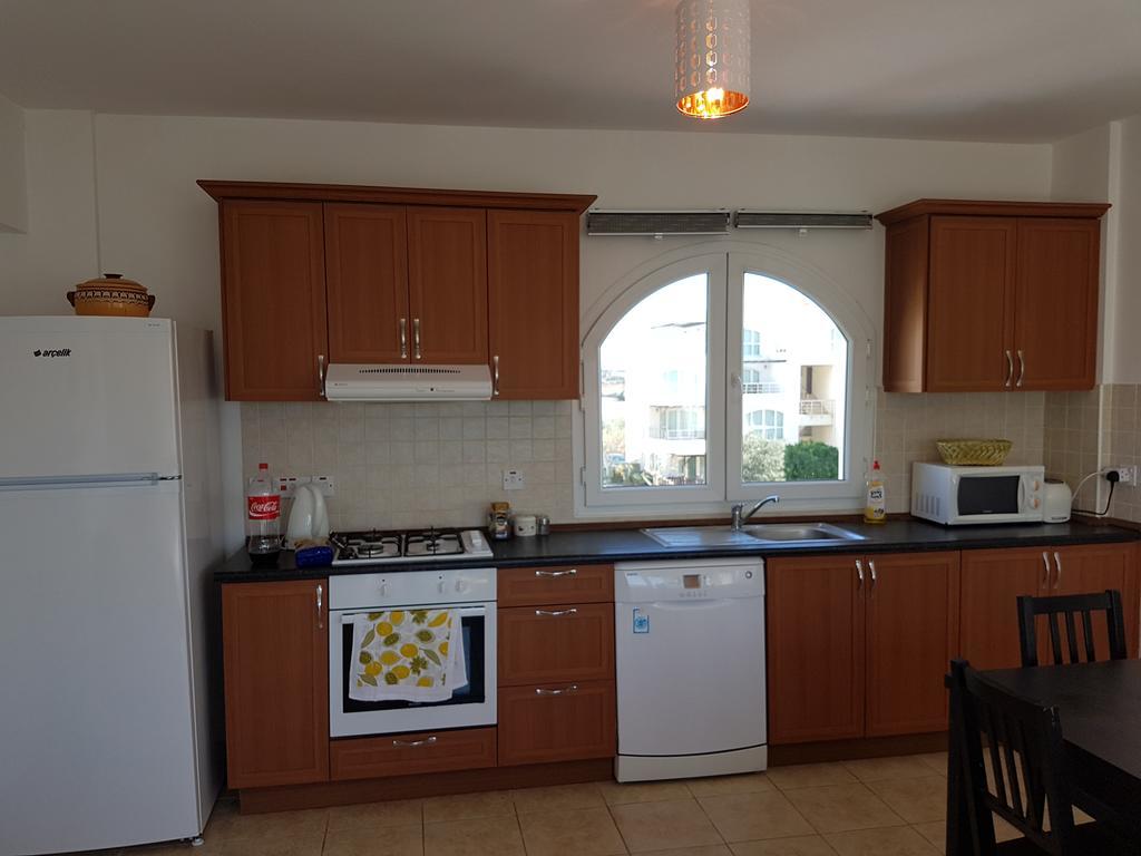 Aphrodite Beachfront Penthouse Apartment Καζιβερά Εξωτερικό φωτογραφία