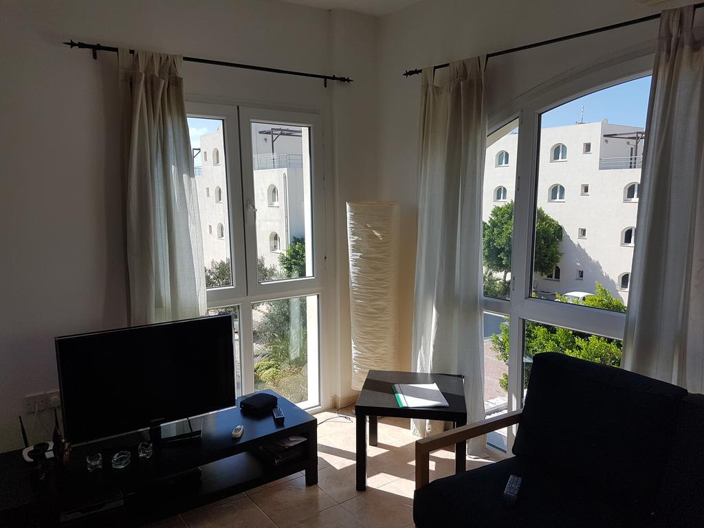 Aphrodite Beachfront Penthouse Apartment Καζιβερά Εξωτερικό φωτογραφία